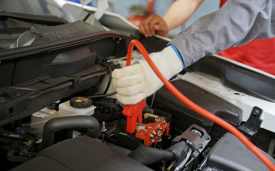 Xe ô tô để bao lâu thì hết ắc quy? Mẹo giúp tăng tuổi thọ ắc quy 2023 2 Xe ô tô để bao lâu thì hết ắc quy?
